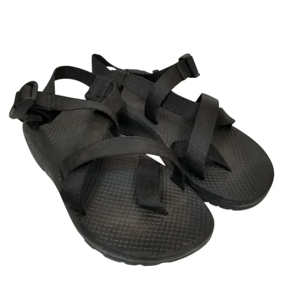 Chaco Women's Z/2 Adjustable Strap Classic Sandal Black Size 7